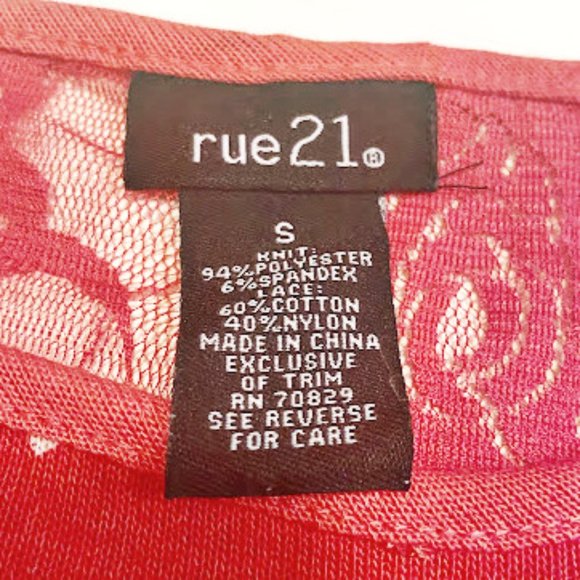 Rue21 Adorable Lace Back Heart Shirt With Slim Dolman Cut - Picture 3 of 3
